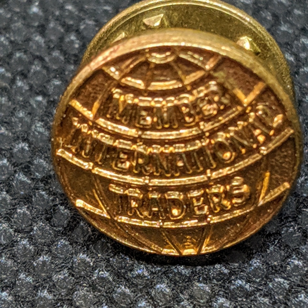 Vintage Lapel Pin "Member International Traders"